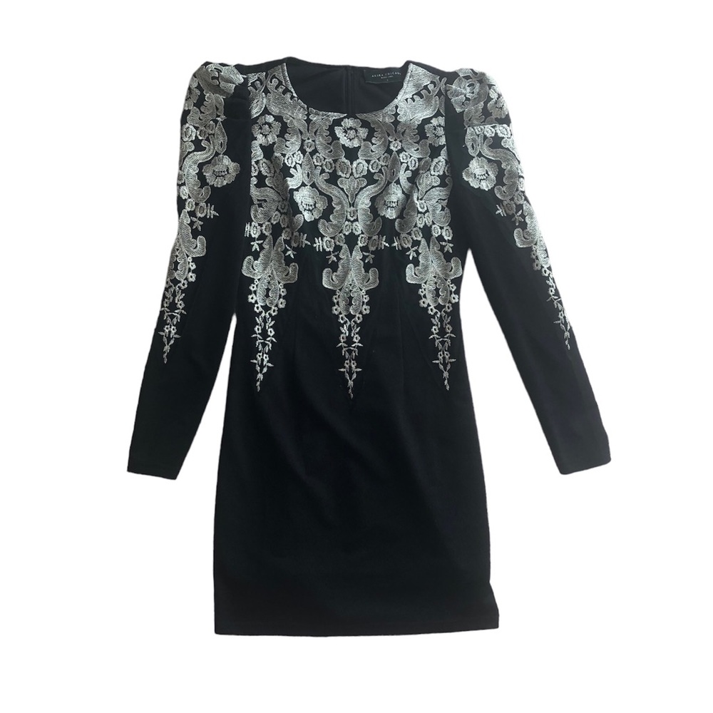 Akira Black Label Cocktail Embroidered Dress in Size Small